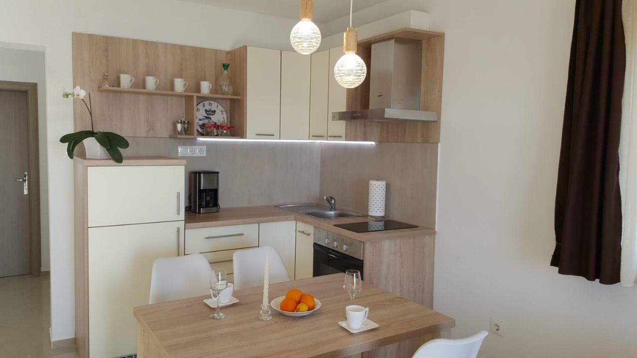 טרוגיר Apartments Anaivana מראה חיצוני תמונה