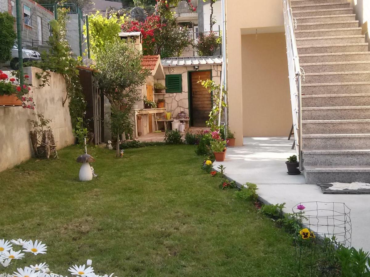 טרוגיר Apartments Anaivana מראה חיצוני תמונה
