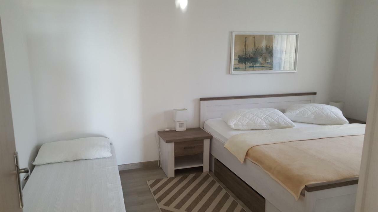 טרוגיר Apartments Anaivana מראה חיצוני תמונה