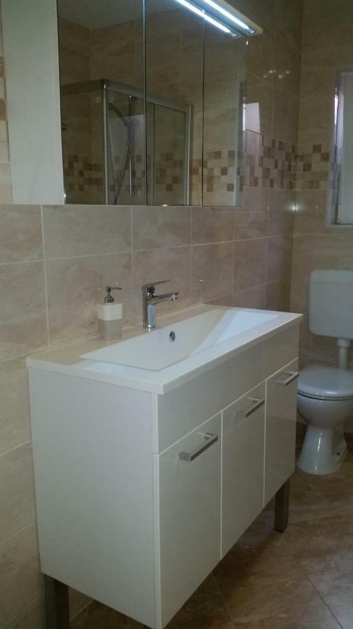 טרוגיר Apartments Anaivana מראה חיצוני תמונה