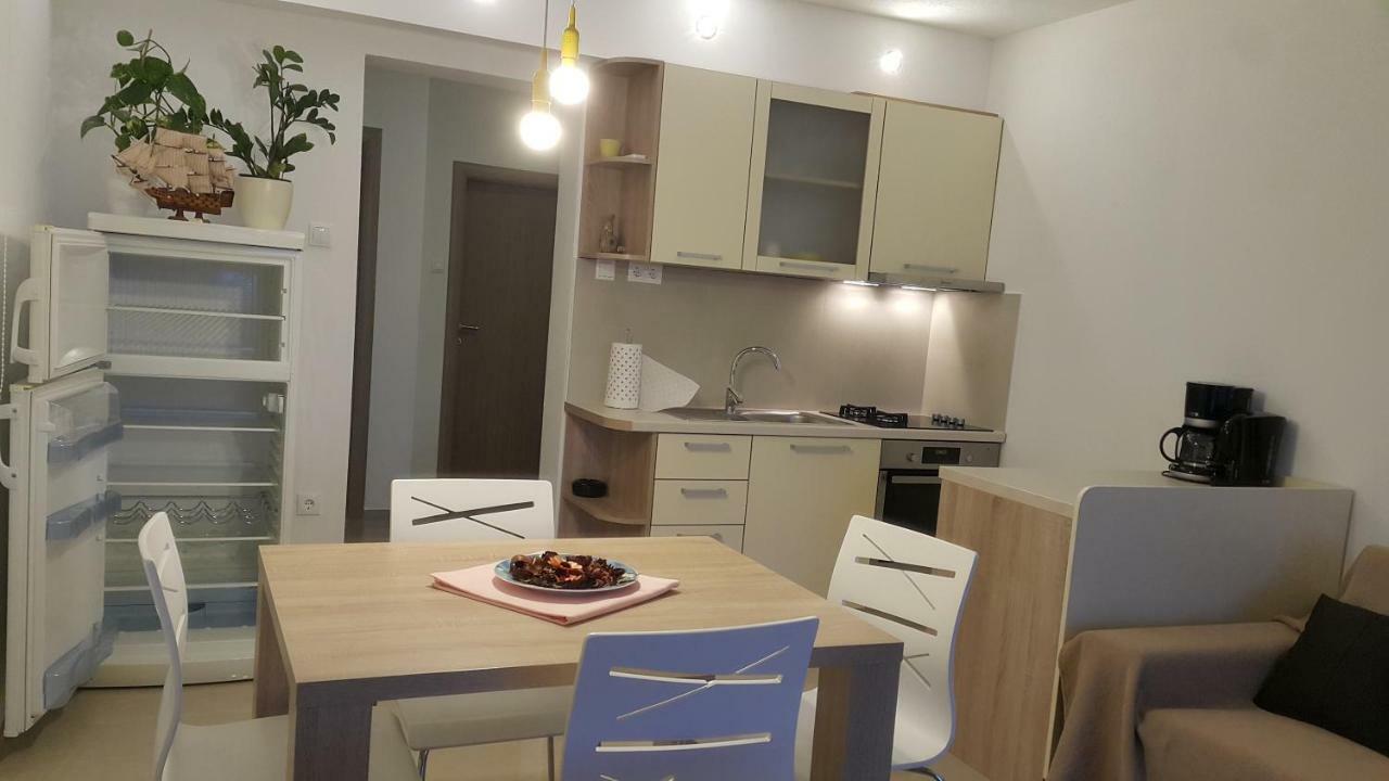 טרוגיר Apartments Anaivana מראה חיצוני תמונה